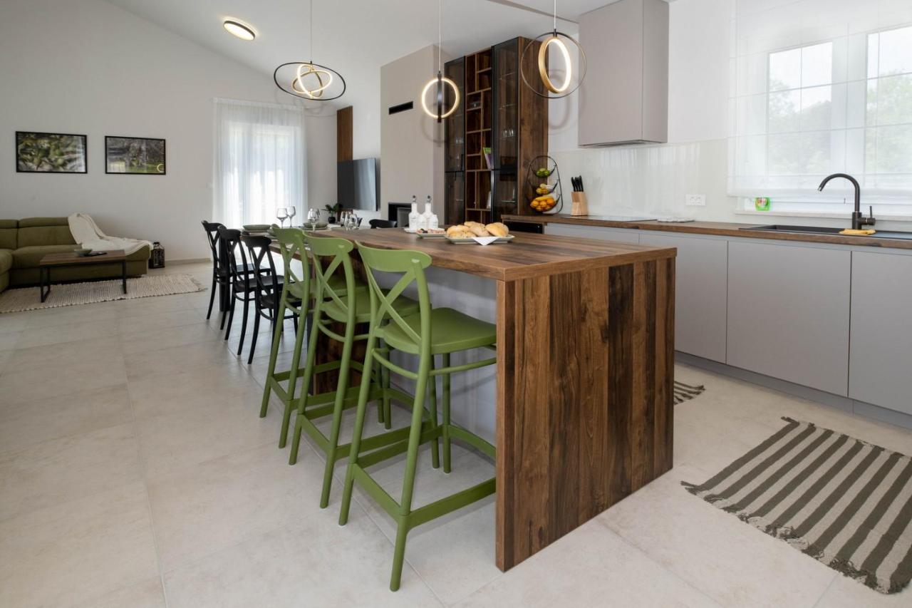Villa Monika Muraj Exteriör bild