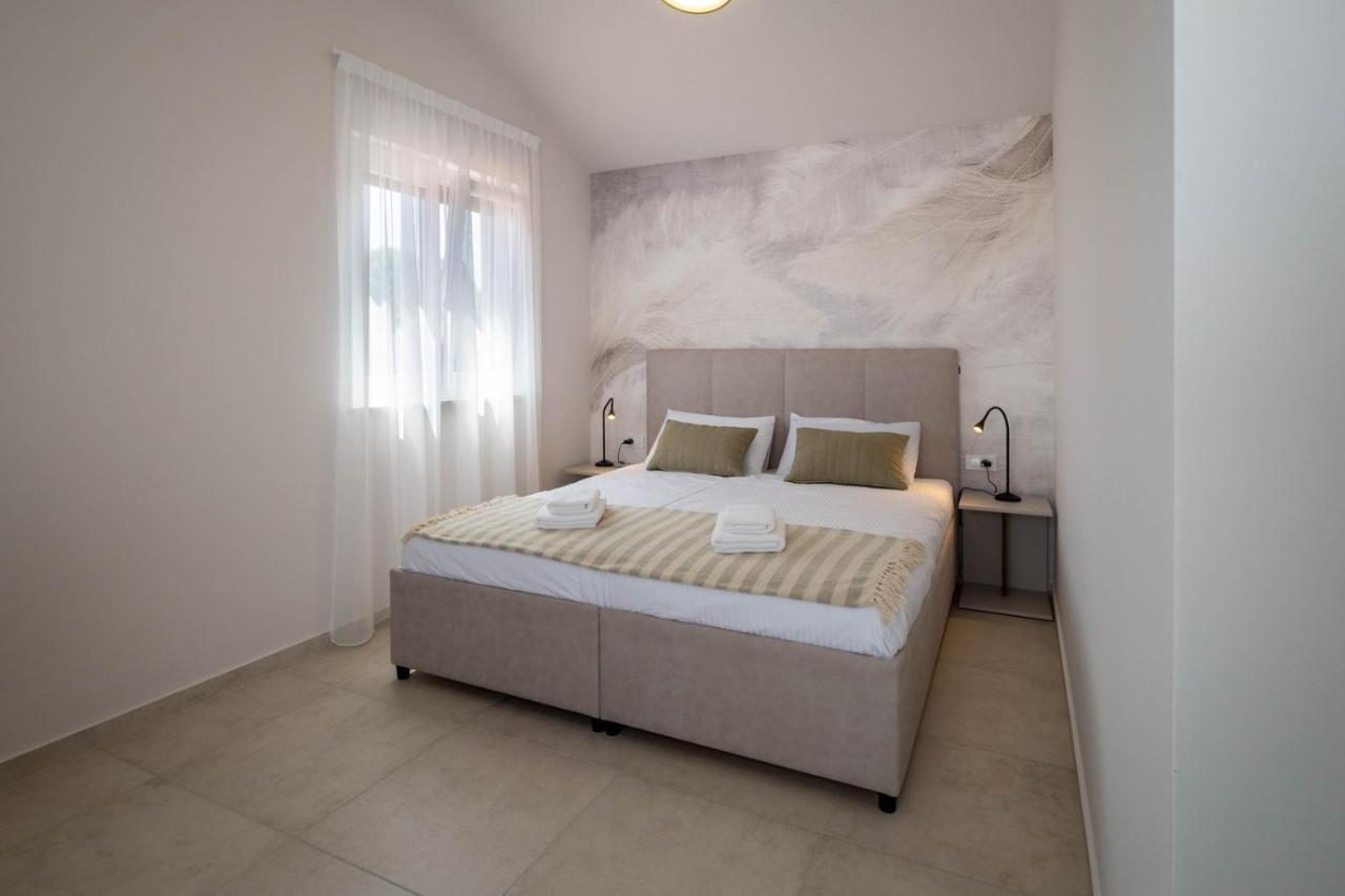 Villa Monika Muraj Exteriör bild