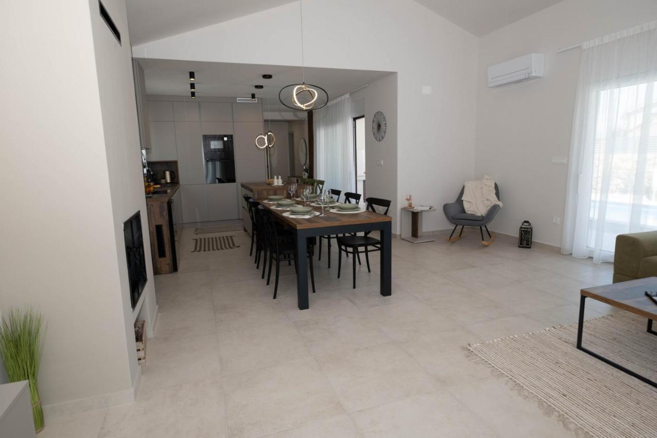 Villa Monika Muraj Exteriör bild